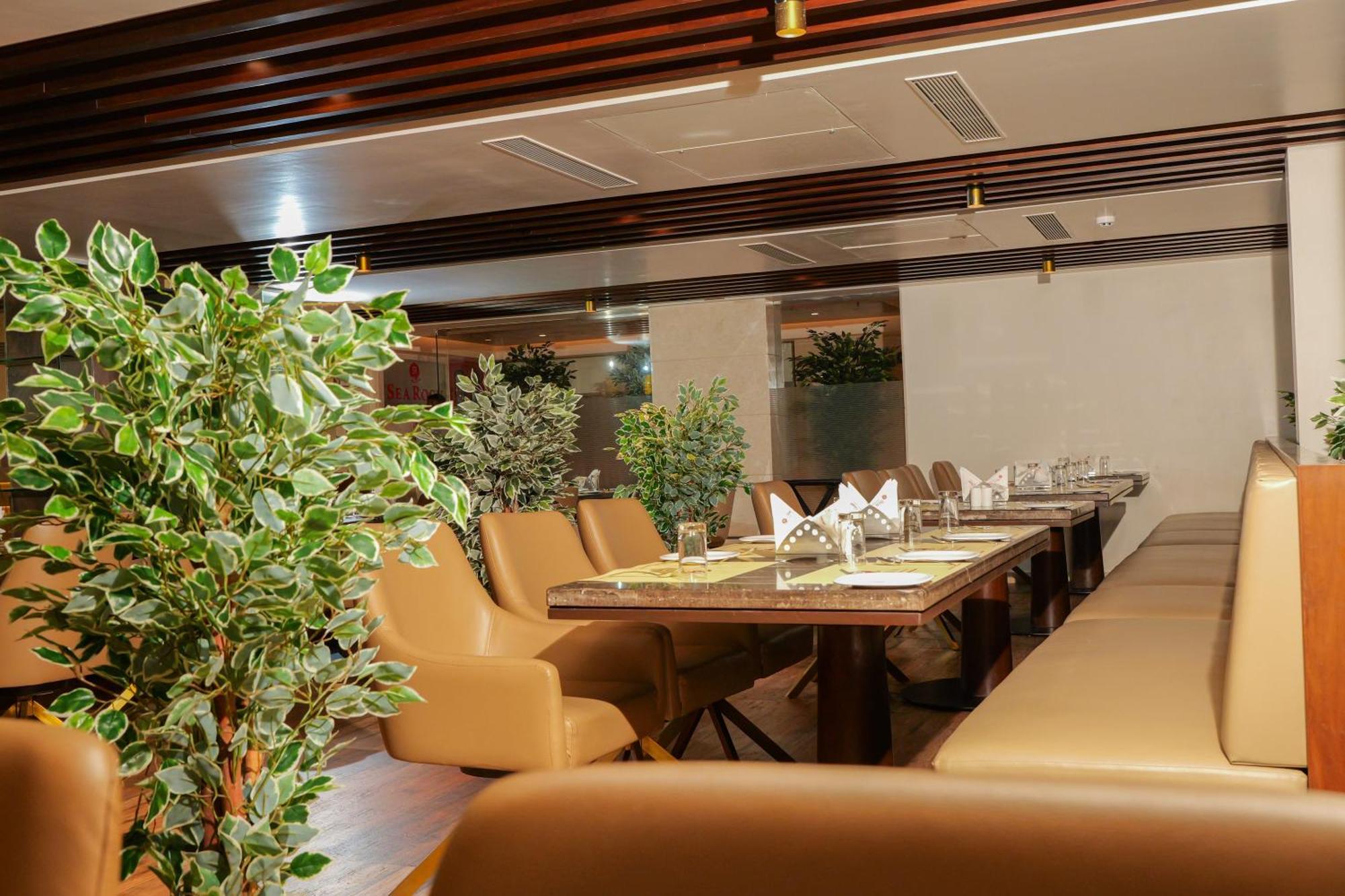 Uva Manish Hotel Кундапур Екстериор снимка