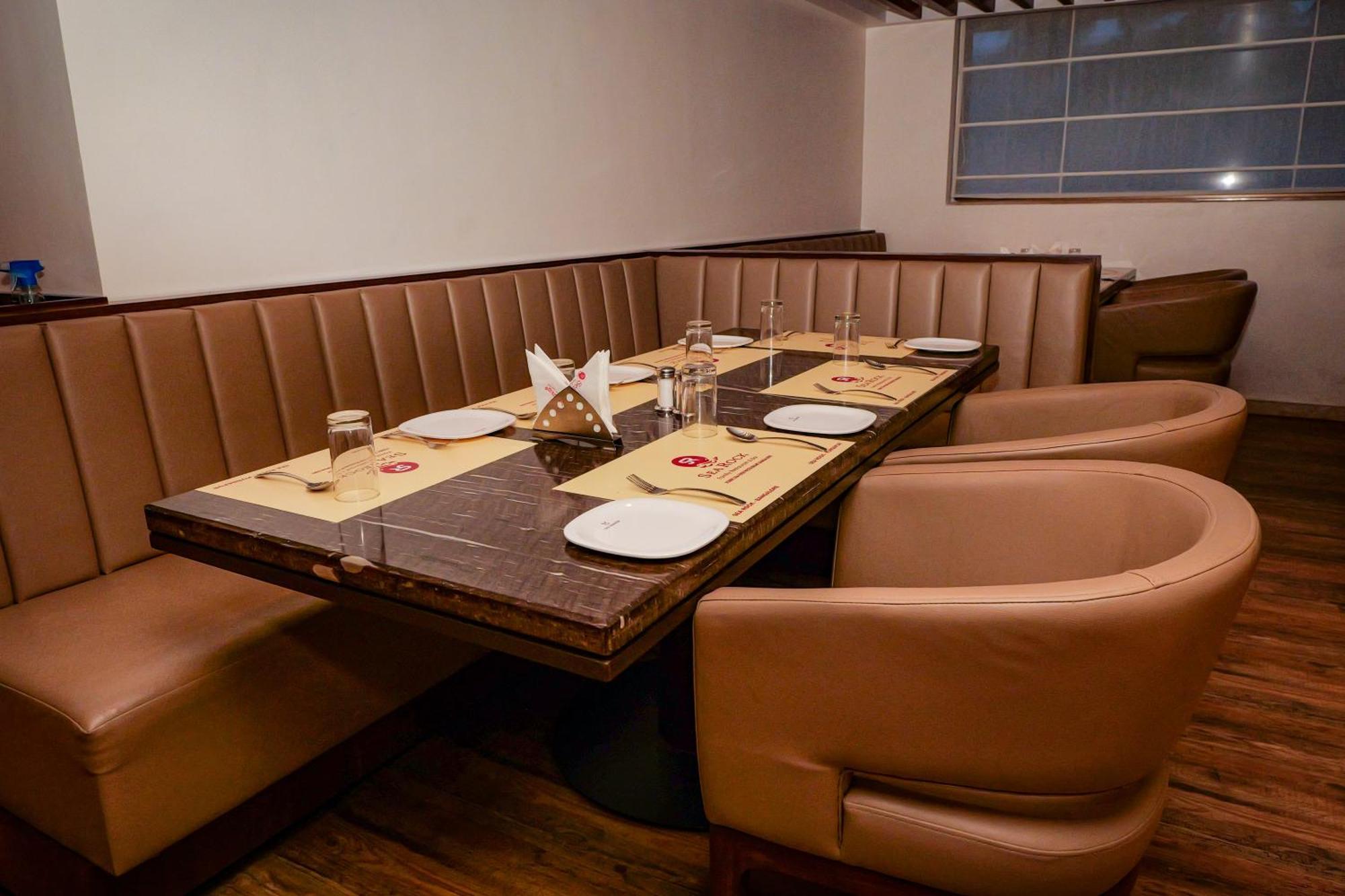 Uva Manish Hotel Кундапур Екстериор снимка